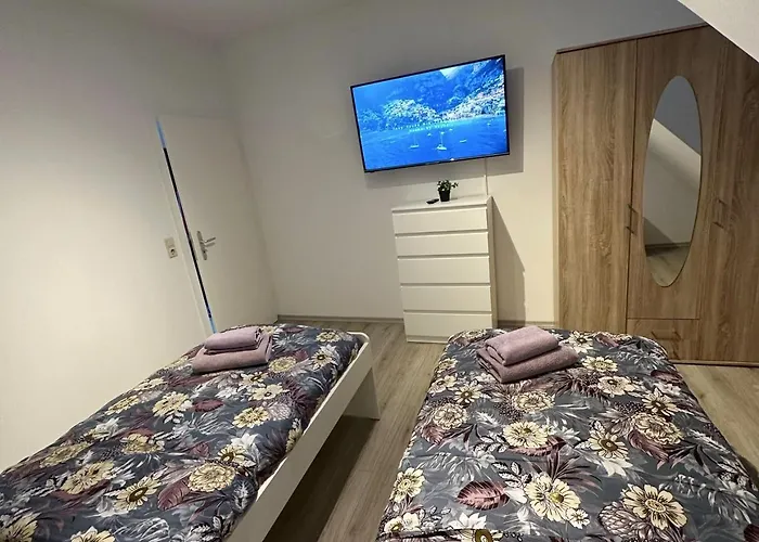 Апартаменты Fully Equipped In Кастроп-Рауксель